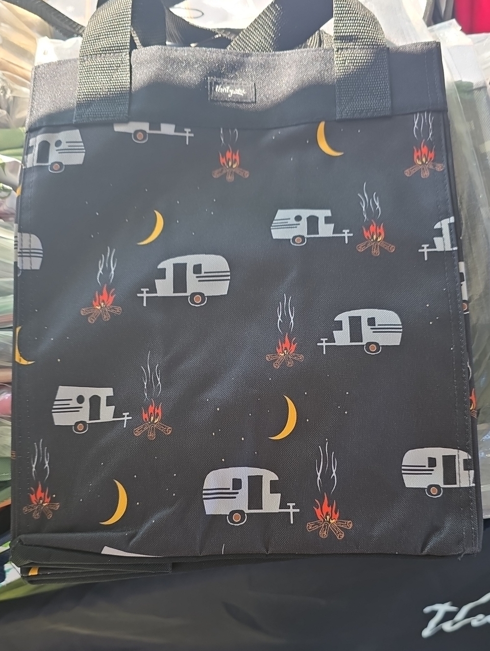 NEW Thirty-one Essential Storage Tote in Camp night